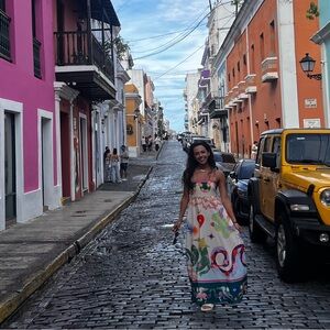 Meet your Posher, Rebecca